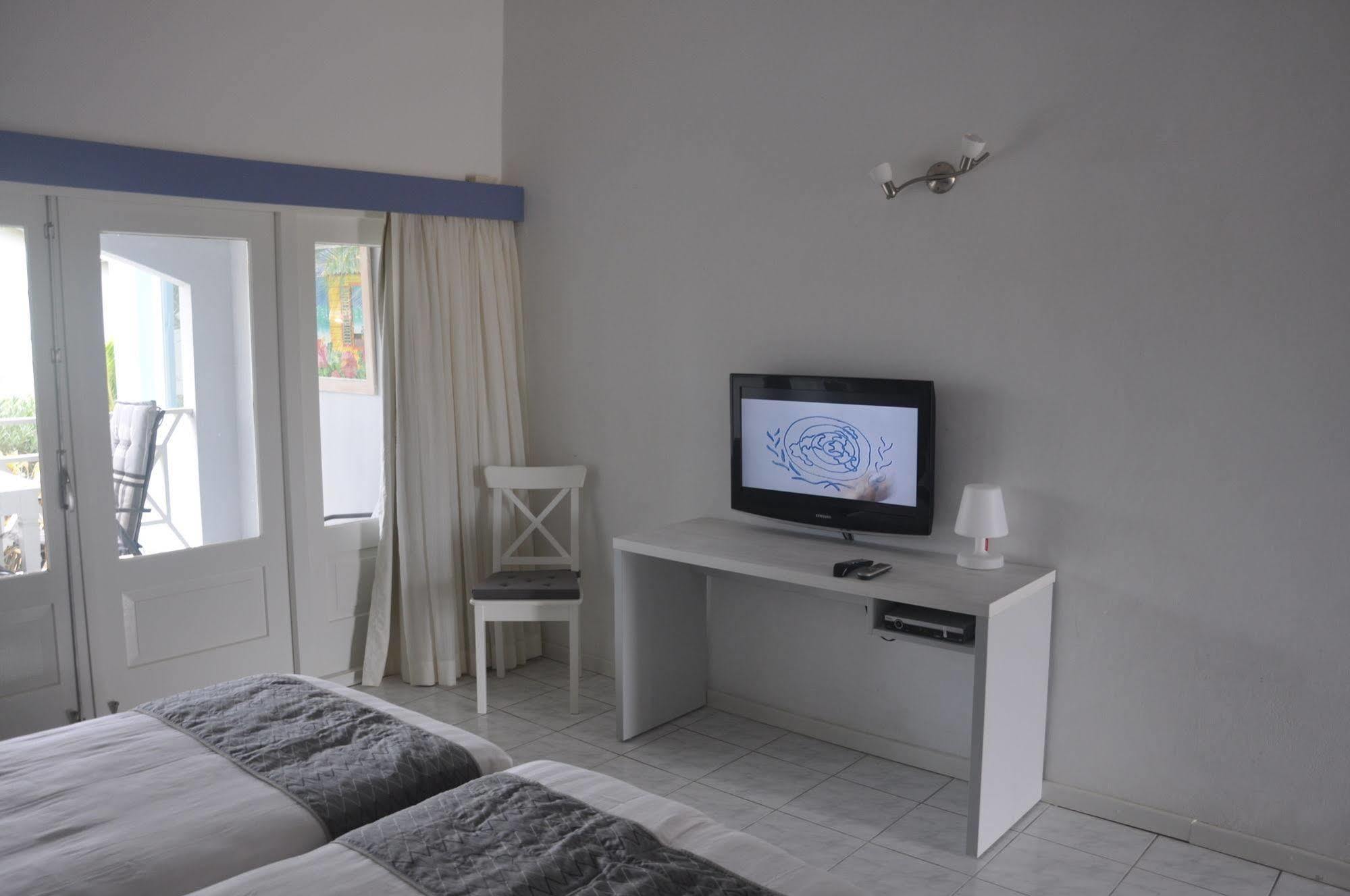 Blue Bay Lodges Curacao Екстериор снимка